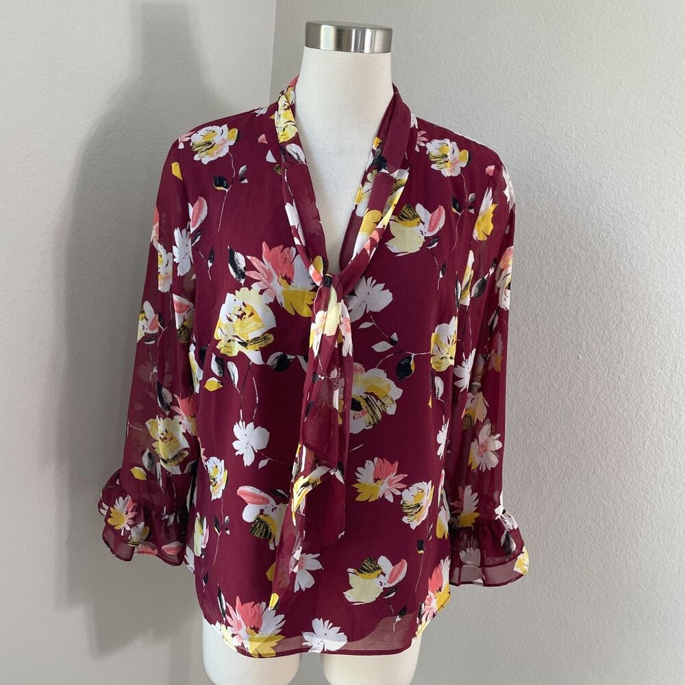 White House Black Market Womens Large Floral Burgundy Blouse Tie Neck Shirt Top‎